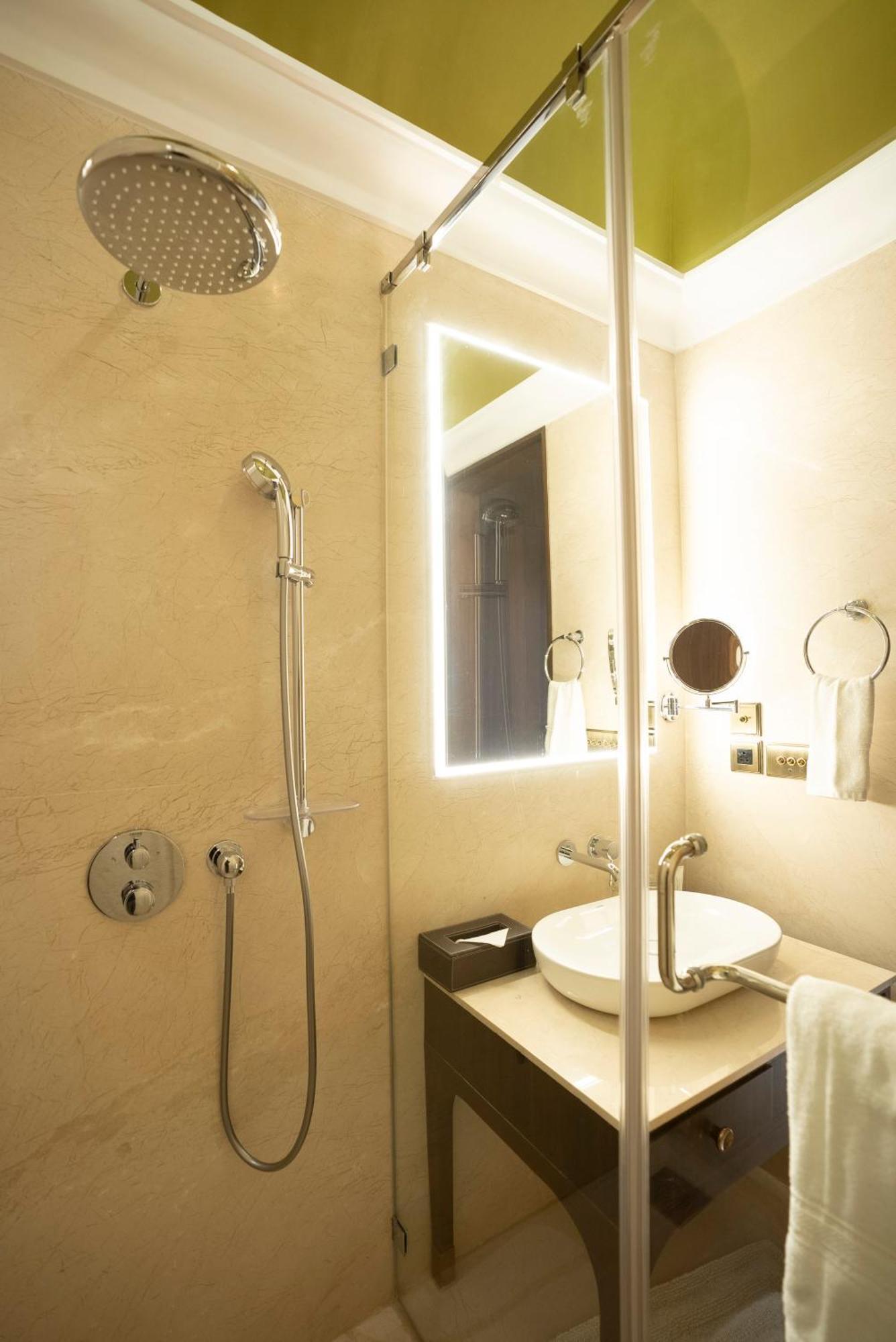 Hotel Imperial Goa Goa Velha Esterno foto